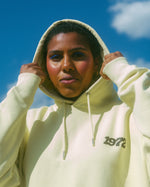 Last inn bildet i Galleri-visningsprogrammet, 1972 HETTEGENSER GUL
